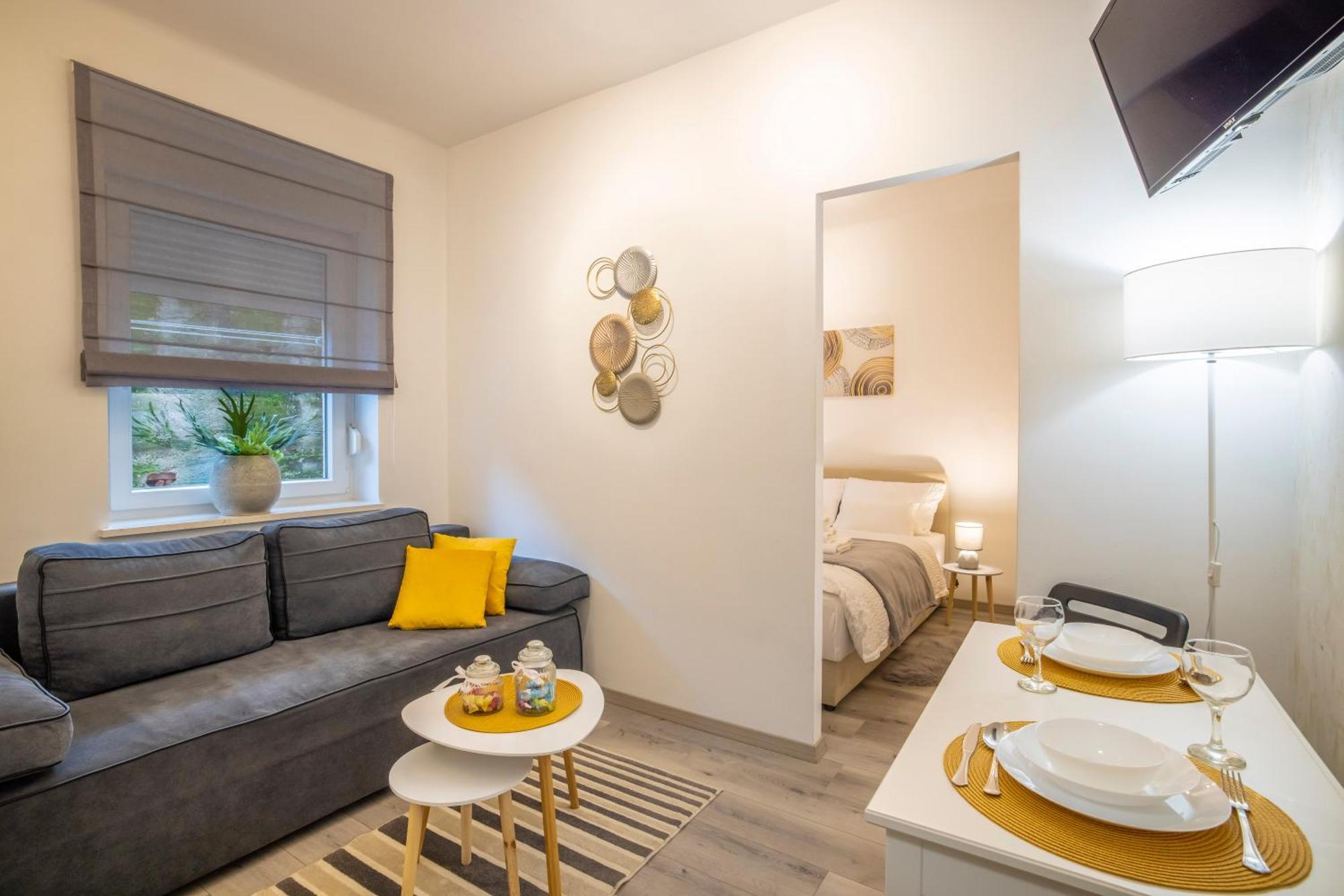 Studio Apartman Lena 리예카 외부 사진