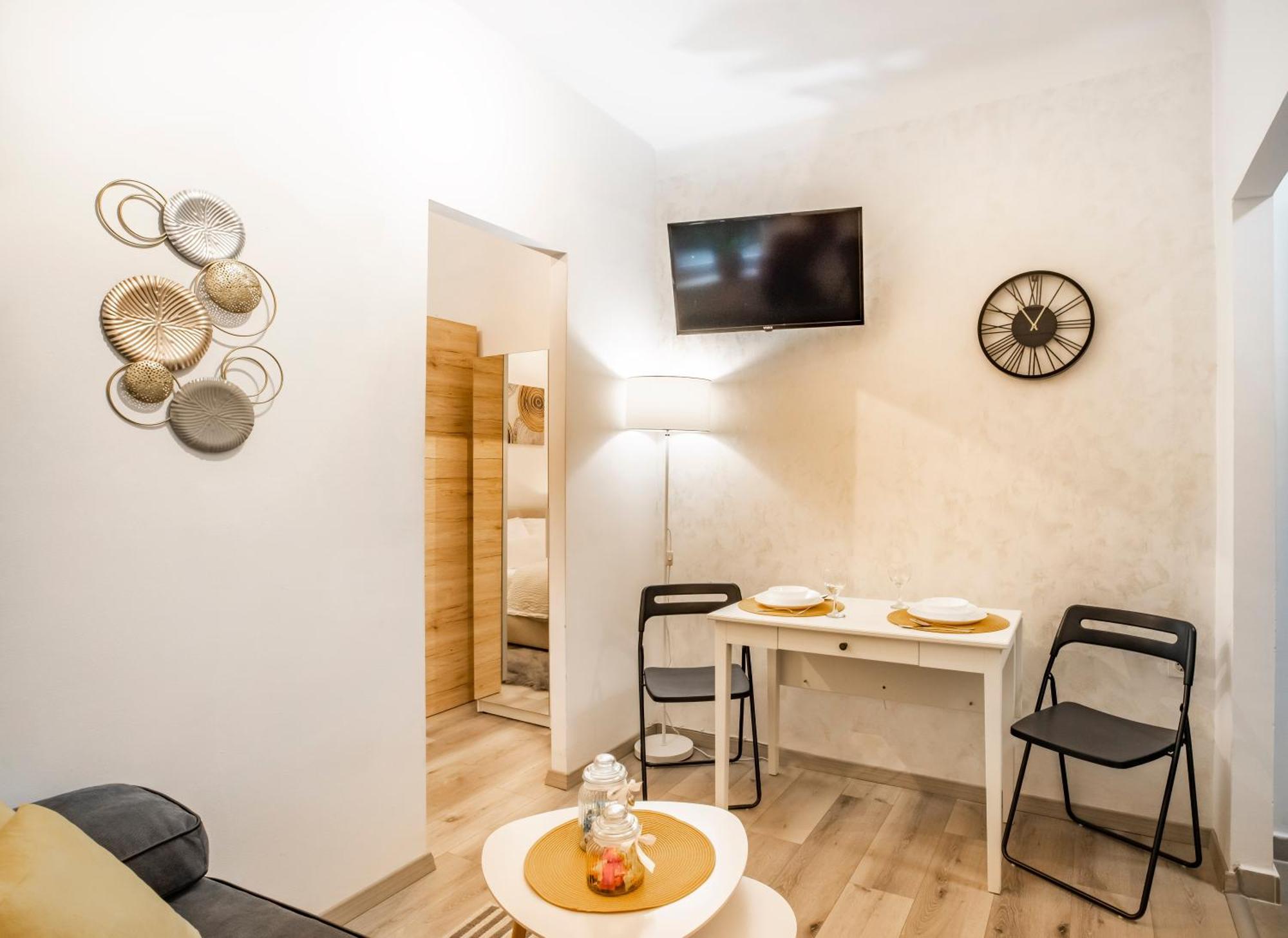Studio Apartman Lena 리예카 외부 사진
